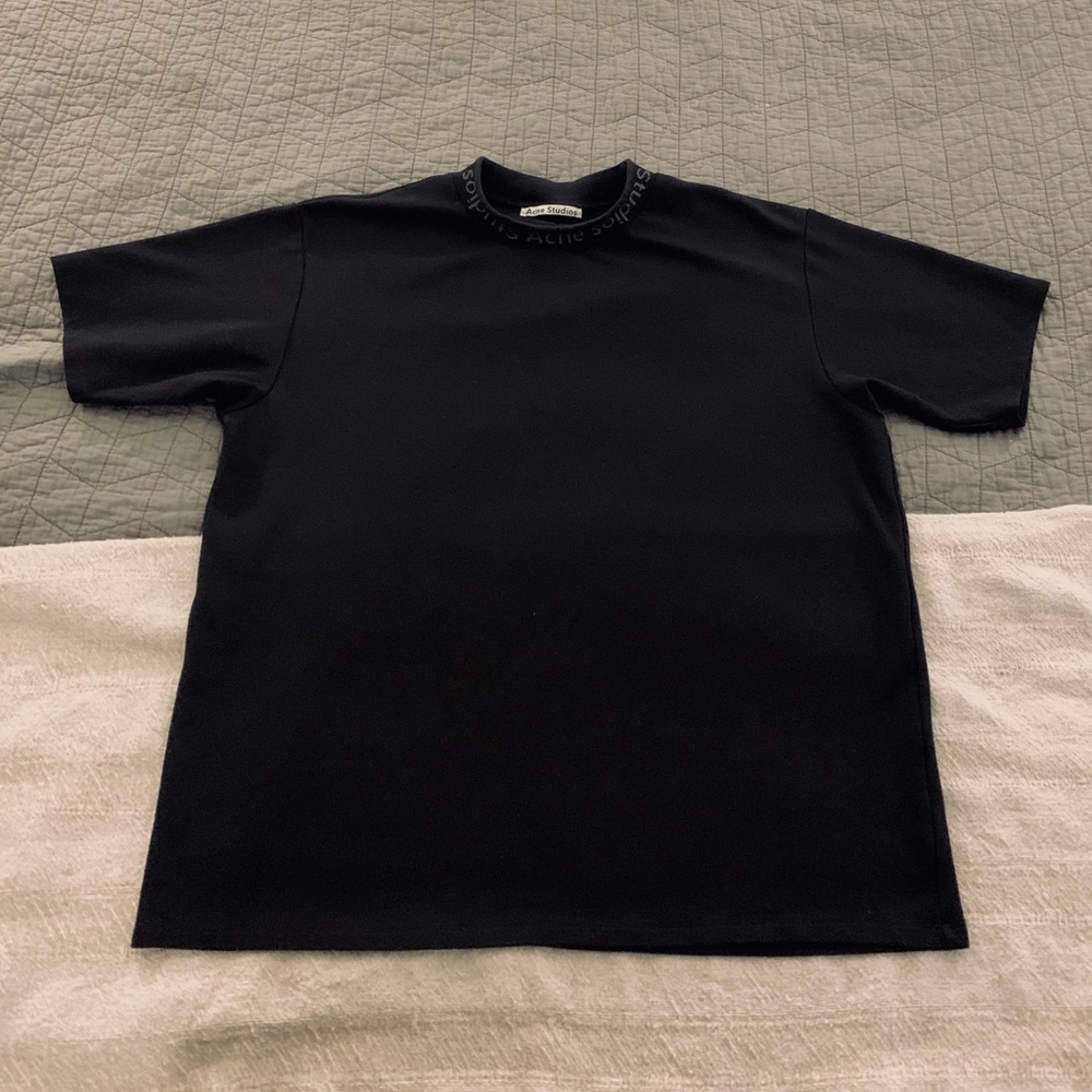 Acne Studios / Navid Tee